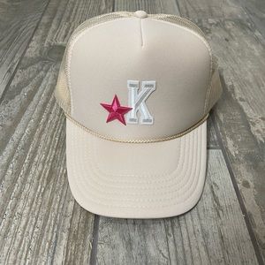 Tucker Hat